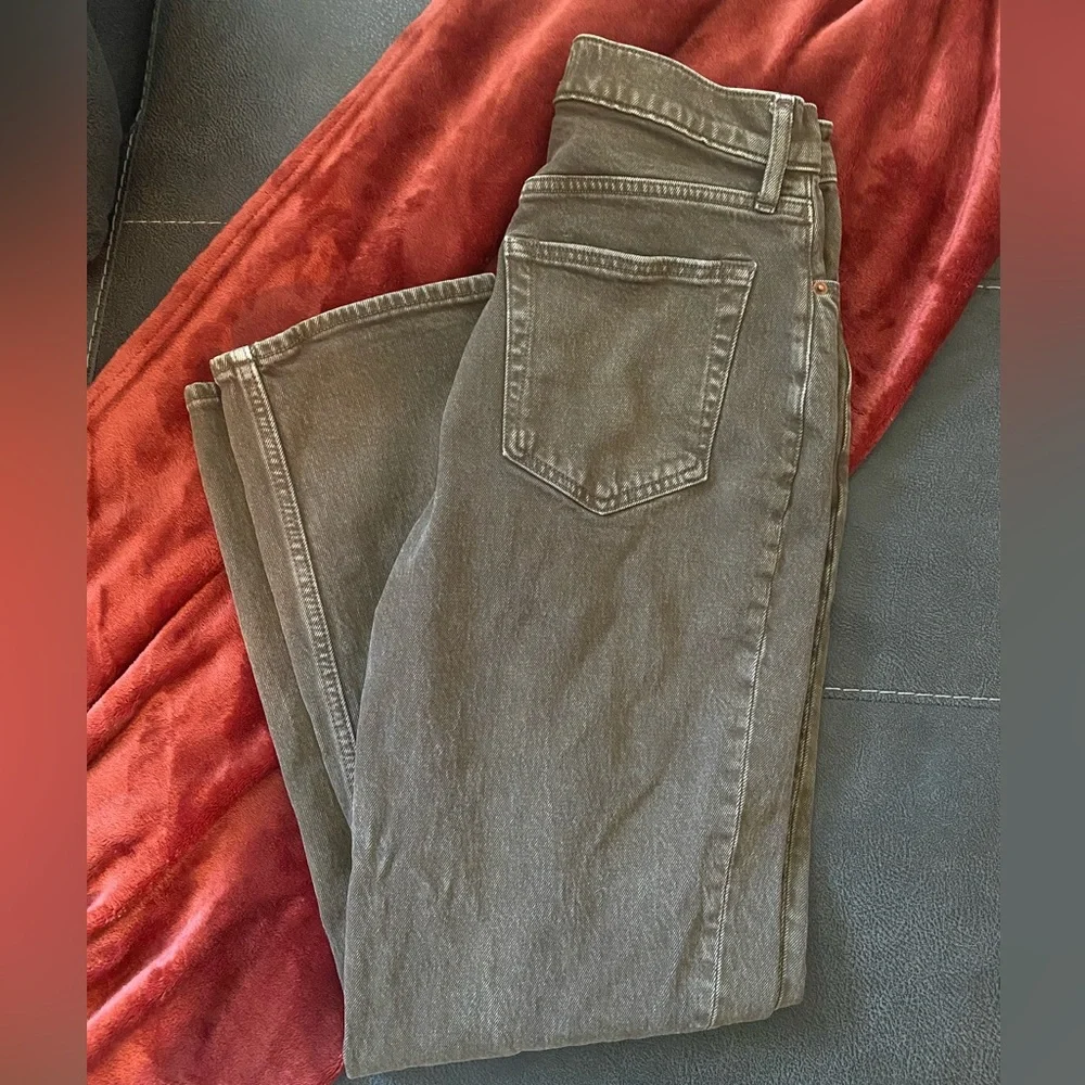 Abercrombie 90’s High Rise Curve Love Straight Jeans - Picture 4 of 4